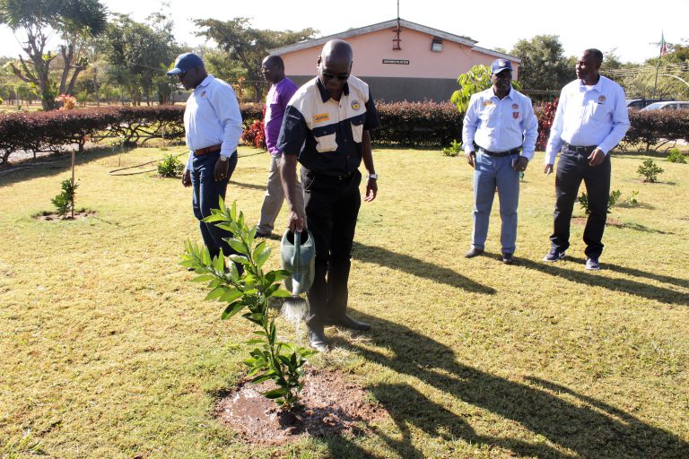 NAPSA DIRECTOR GENERAL TOURS NDOLA TECHNICAL GIRLS SCHOOL - National ...